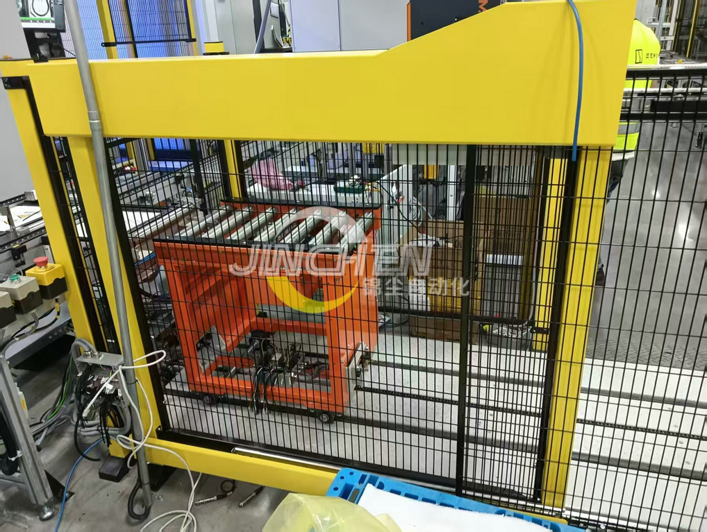 封閉移動輥筒線，滾筒輸送機，輥筒擺渡線，自動開關(guān)門