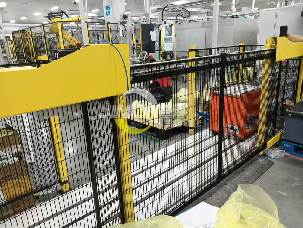 自動門擺渡輥道線，封閉式輸送機，封閉輥道線，輥筒擺渡輸送線